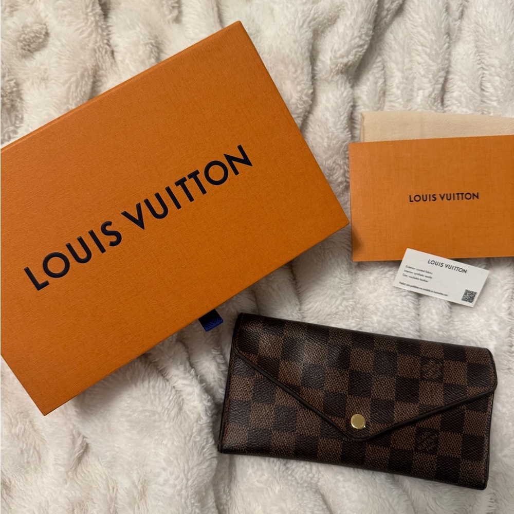Louis Vuitton Josephine Damier Wallet